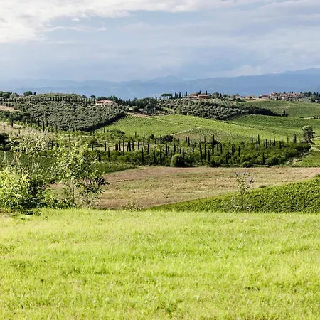 Colle Alberti Resort *
