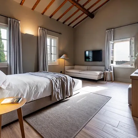 Colle Alberti Rezort *